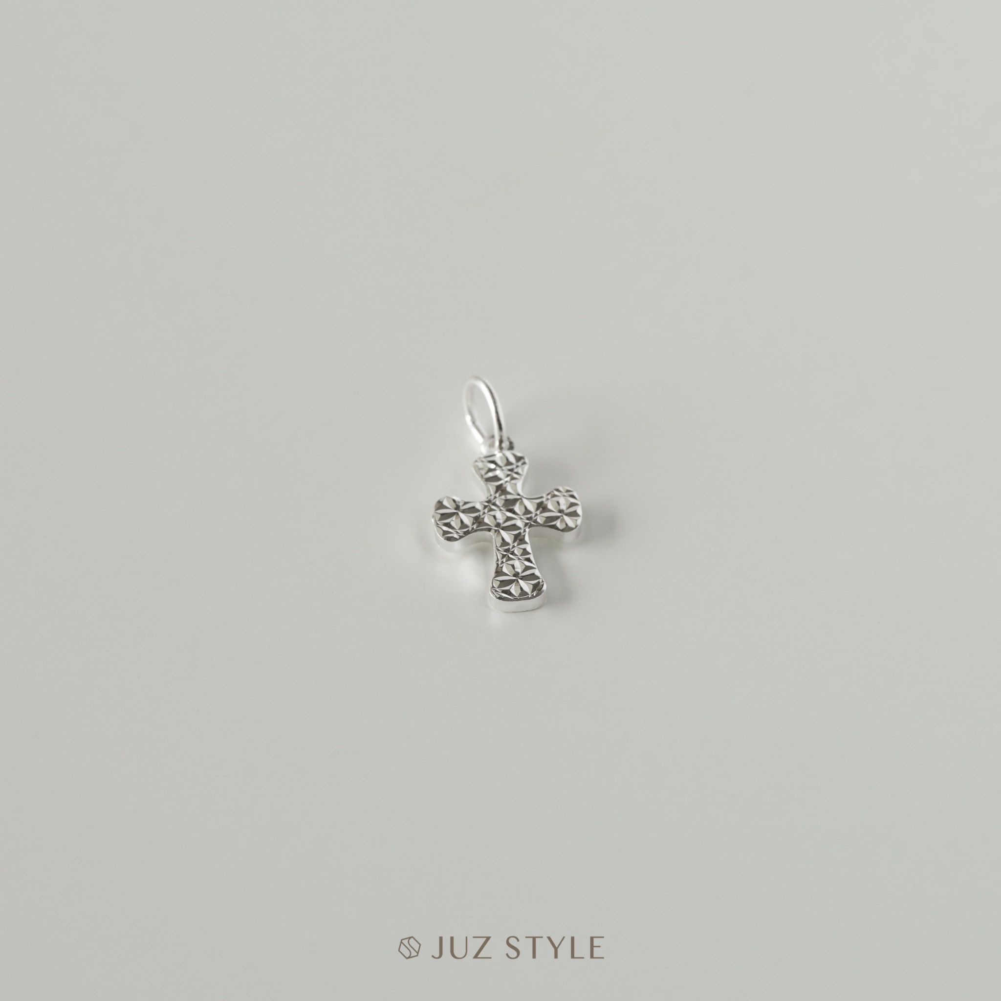  Mặt dây chuyền bạc Lucky Cross 