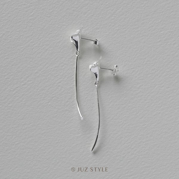  Bông tai bạc Calla lily 