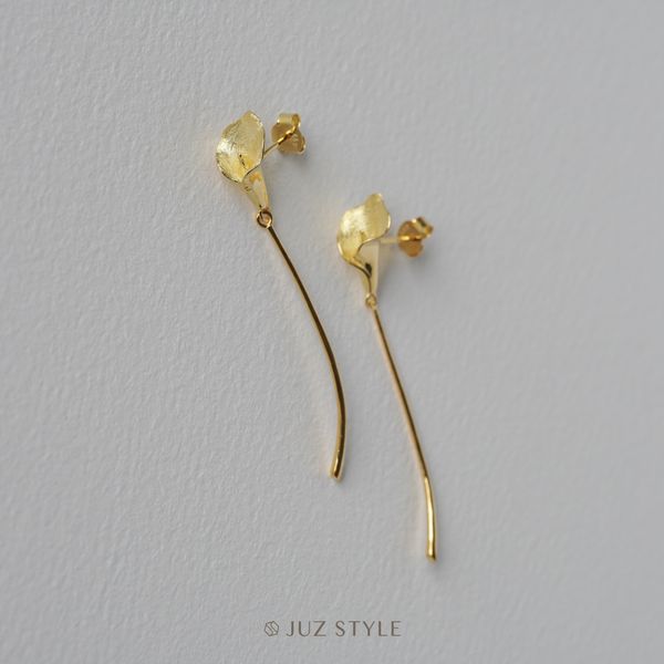  Bông tai bạc mạ vàng Calla lily 