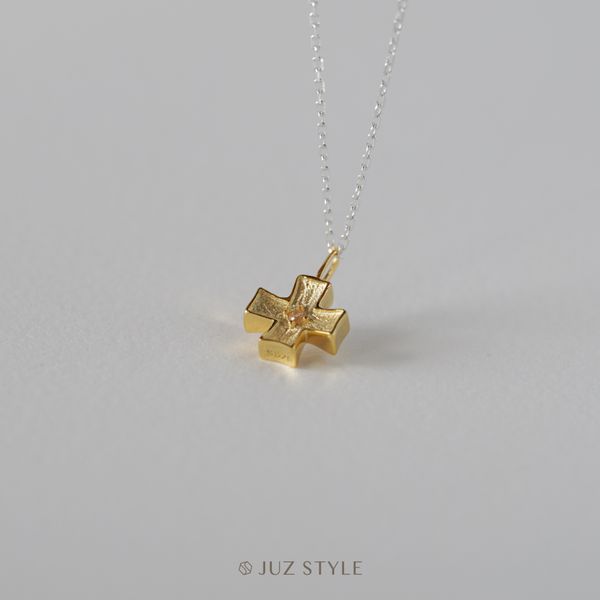  Mặt dây chuyền bạc Cross (mạ vàng) 