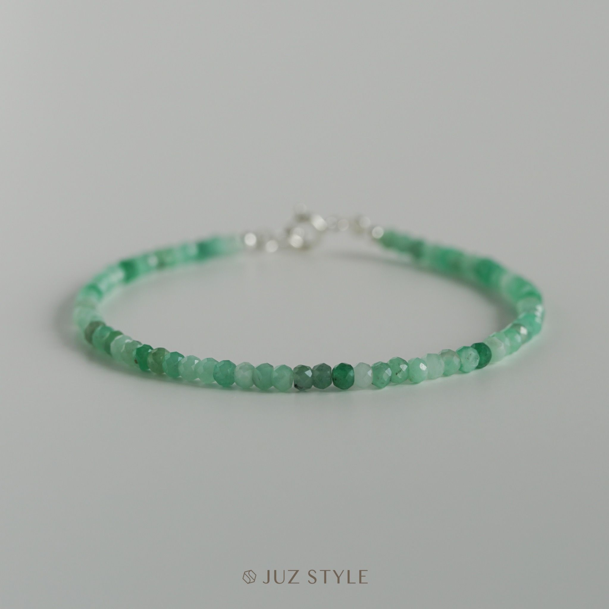  Vòng tay đá Emerald ngọc lục bảo 3x2mm 