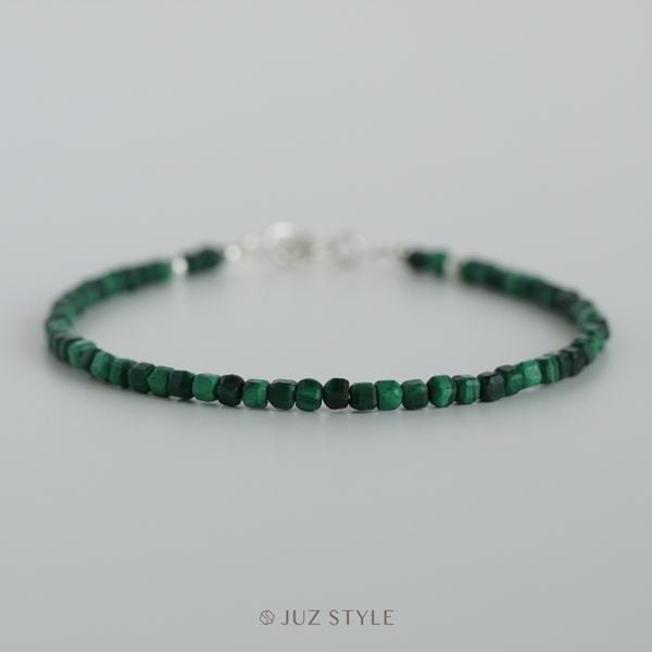  Vòng tay đá Malachite cube 2.3mm 