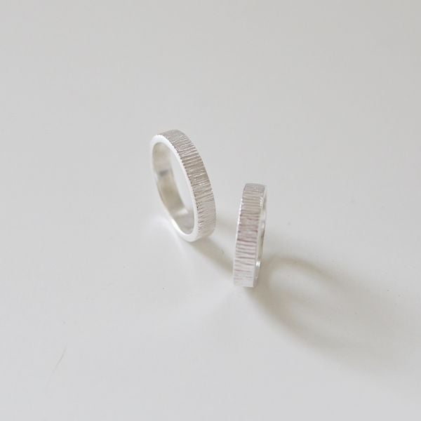  Nhẫn bạc Wooden texture 