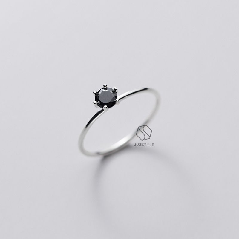  Nhẫn bạc Black CZ stone 