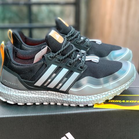  Giày Ultra Boost All Terrain (Đen Sọc Bạc Đế Bạc) 