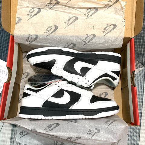  Giày Nike Dunk Low Retro 'Reverse Panda' 