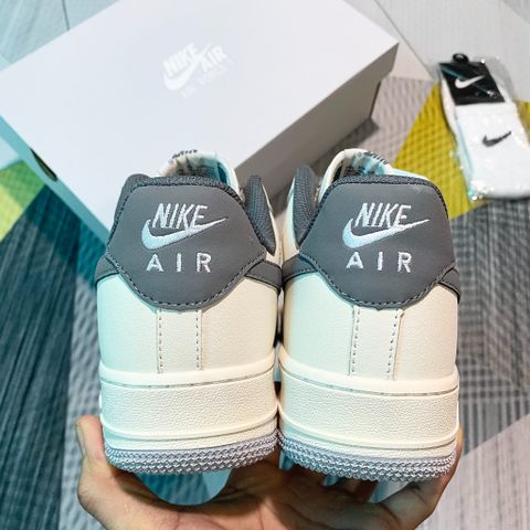  Giày Air Force 1 Cream Swoosh Grey 