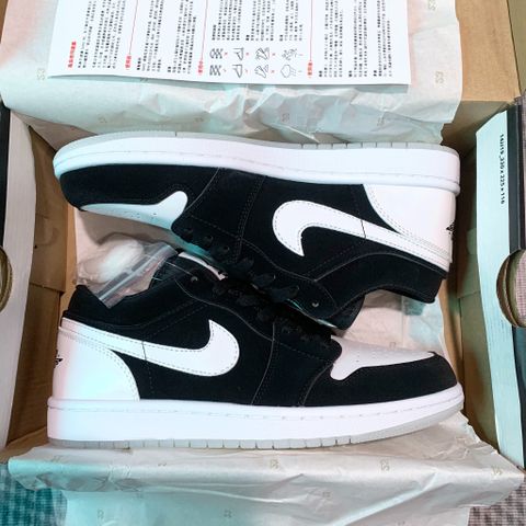  Giày Jordan 1 Low Black White Diamond 