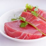 cá ngừ chuẩn sashimi