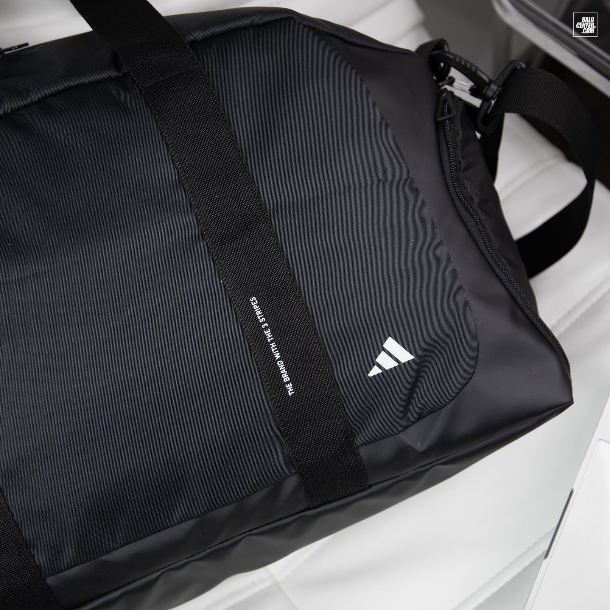 Túi thể thao Adidas Adidas AG Duffel Bag IN2682 | BaloCenter.com –  BaloCenter.com - Shop balo ĐẸP XUẤT SẮC tại Việt Nam