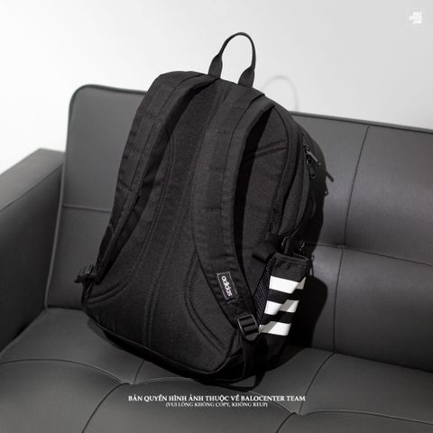 Core advantage 2 backpack top