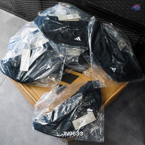 Hyke✖️adidas  レインポンチョ adidas originals by HYKE/アディダスオリジナルスバイハイク