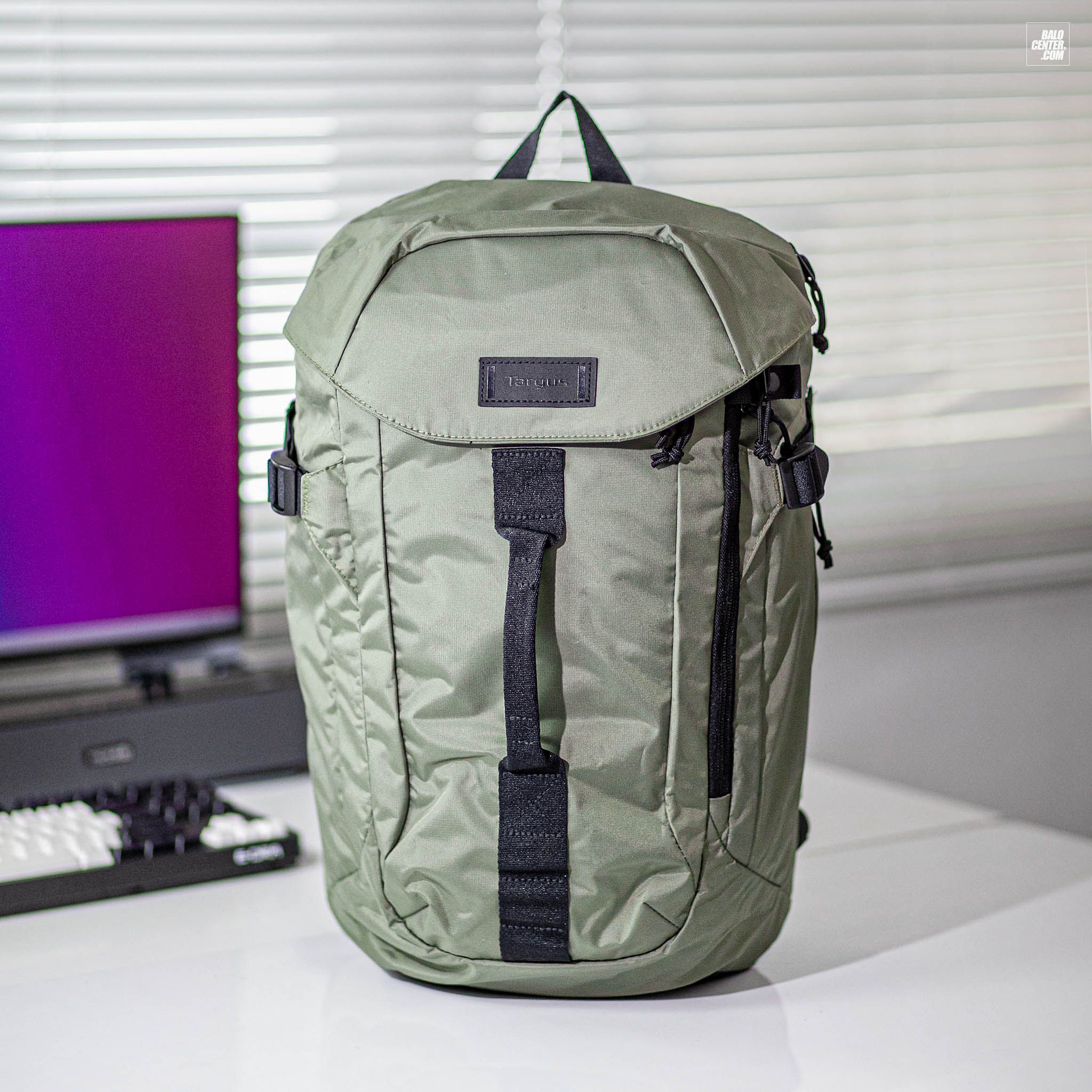 Targus SolLite 15.6" Laptop Olive Green TSB97102