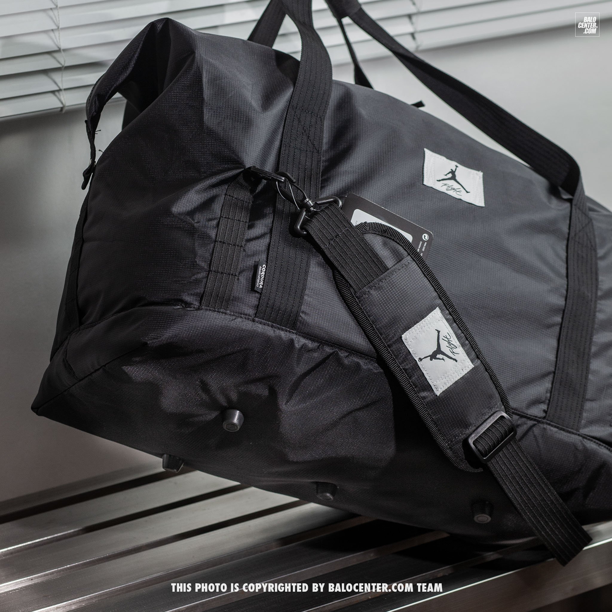 Jordan airborne weekender cheap