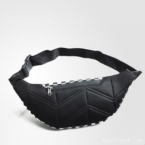 Vans ward black & white checkered cross body pack hot sale