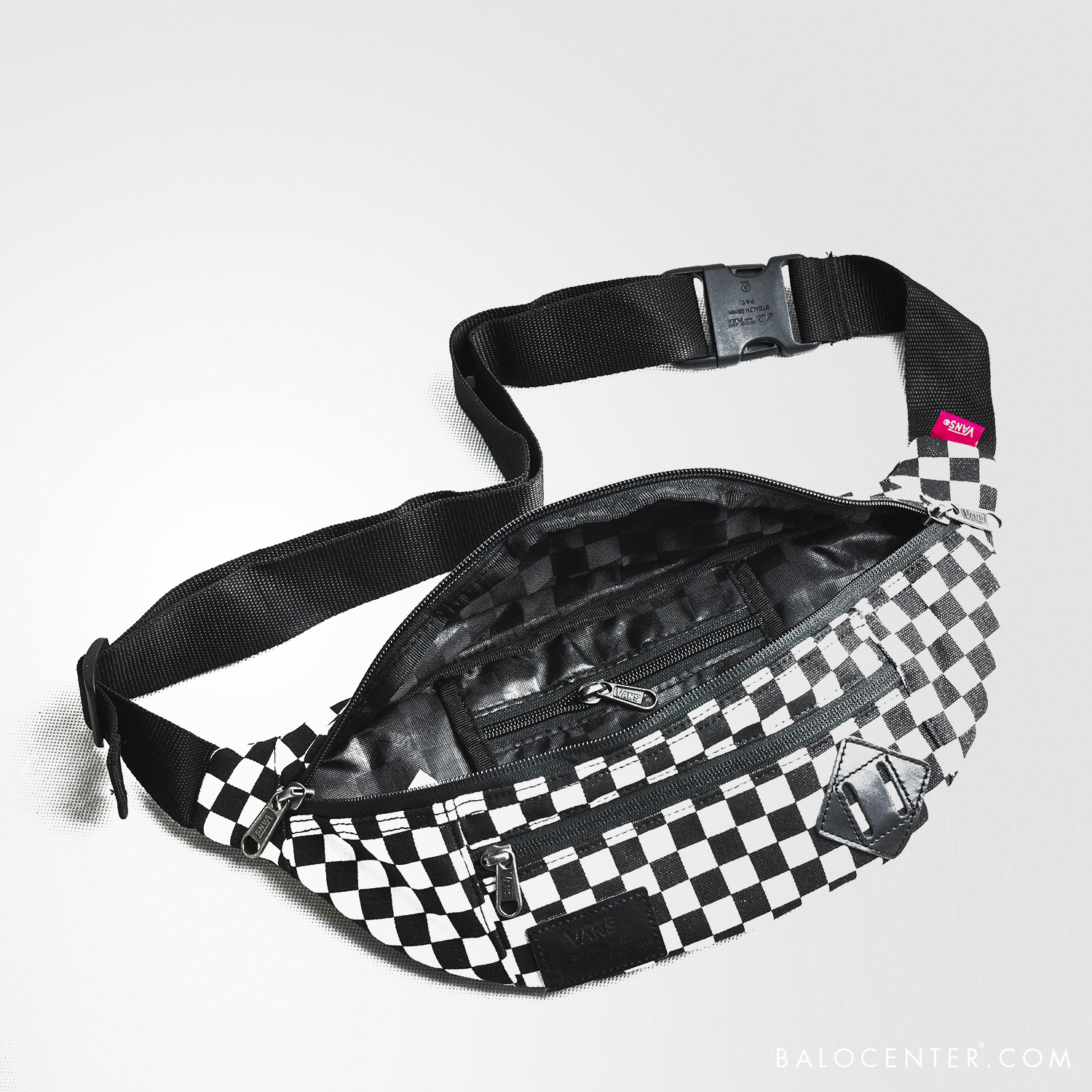 vans ward black & white checkered cross body pack