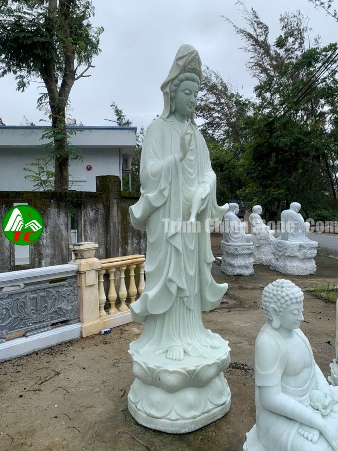 Tượng phật quan âm bằng đá - 007