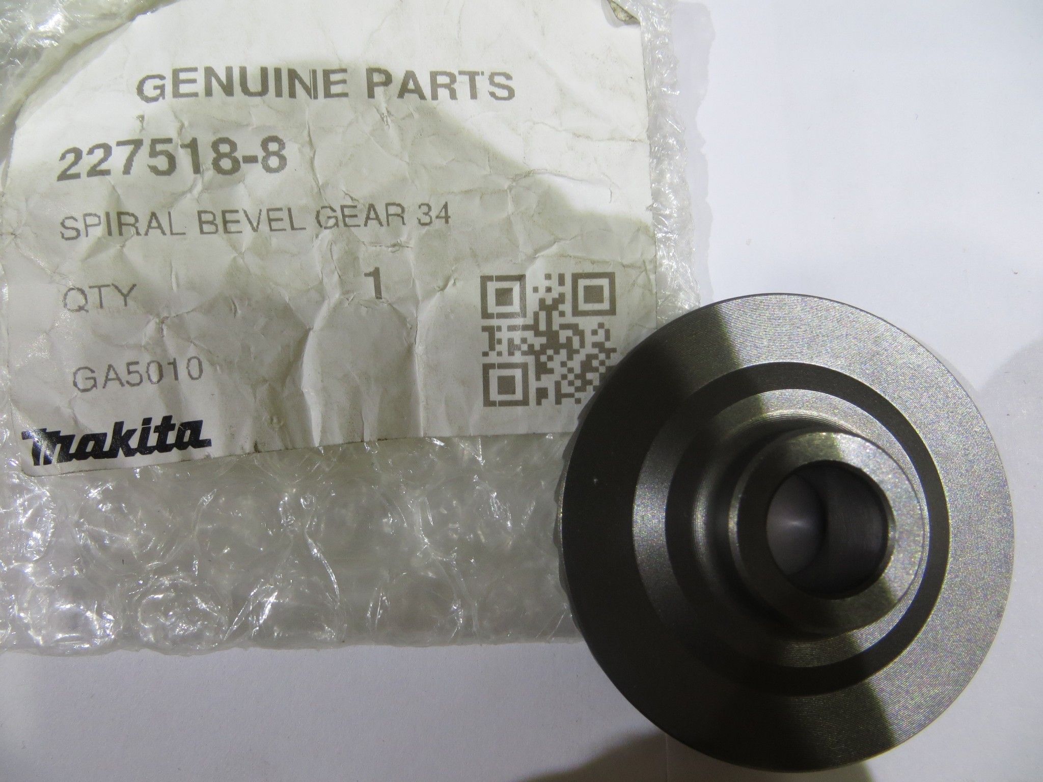 Bánh răng nhông lớn máy mài Makita GA 5010