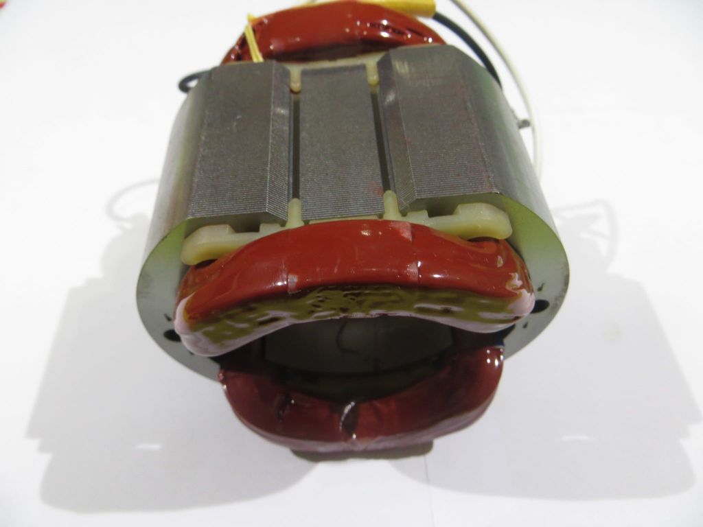 Stator máy mài góc Makita GA 7061R - hình ảnh sản phẩm thực tế 2