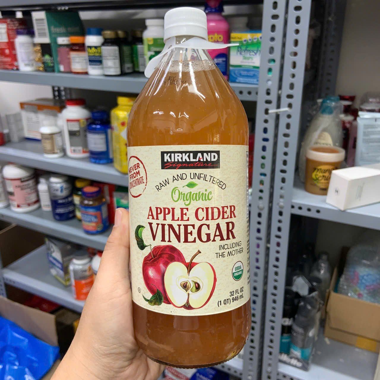 Giấm táo hữu cơ nguyên chất Kirkland Signature Organic Apple Cider Vinegar