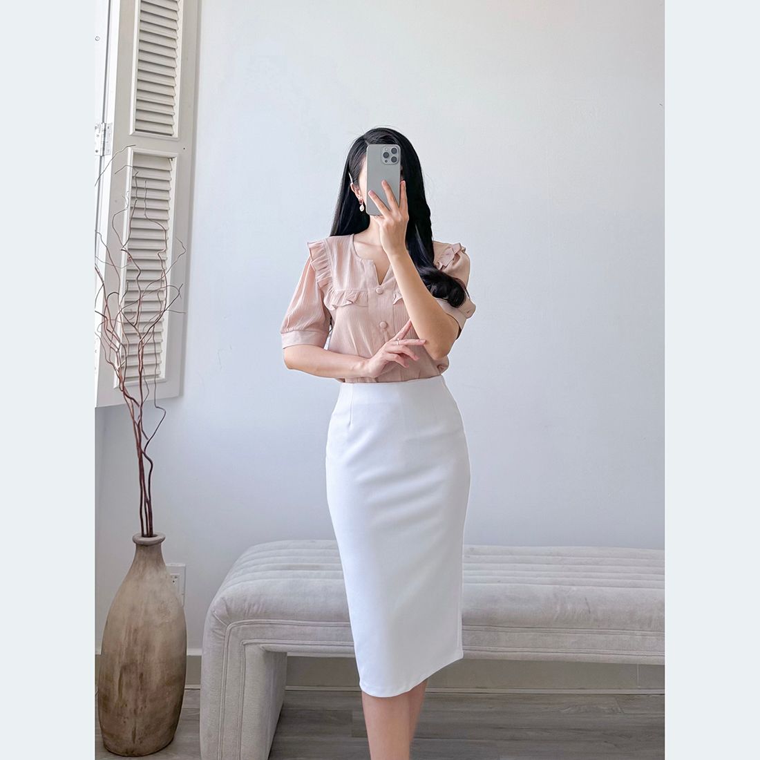 Áo kiểu công sở dáng suông cổ xẻ v phối bèo thời trang Eden - ASM230