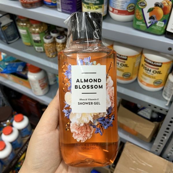 Sữa dưỡng thể hương nước hoa Bath & Body Works
