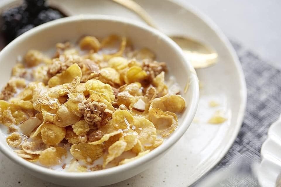 Ngũ cốc ăn sáng Honey Bunches Of Oats