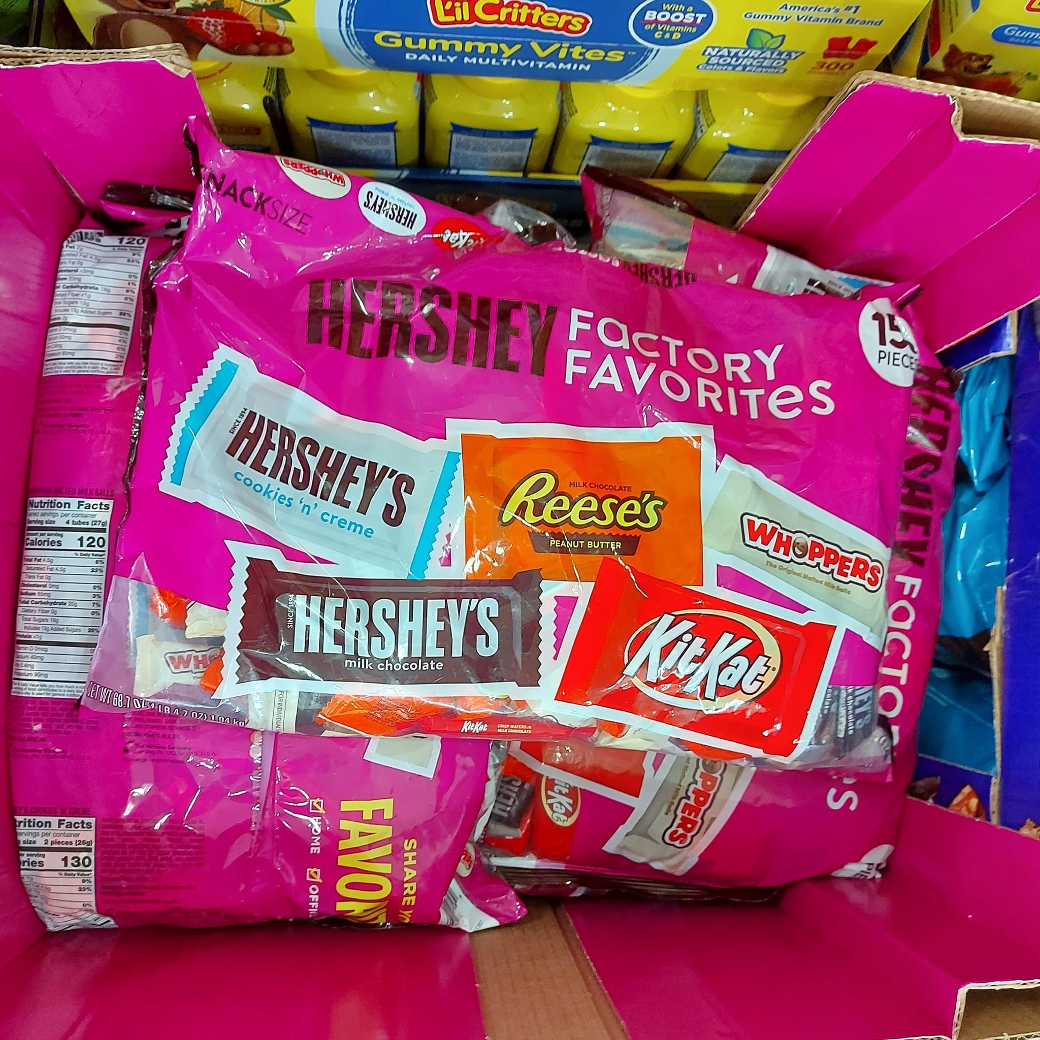 Kẹo chocolate tổng hợp Hershey Factory Favorites