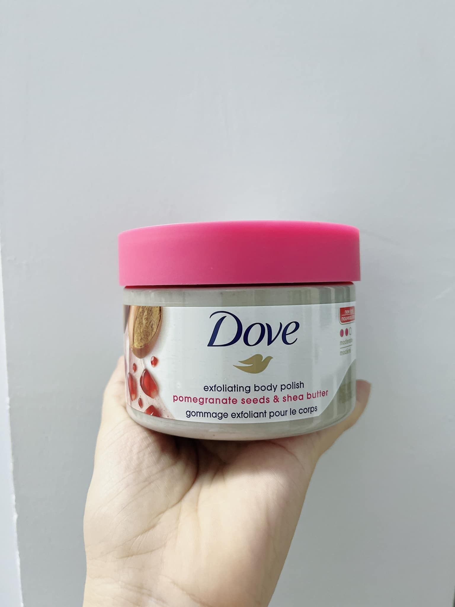 Kem tẩy tế bào chết Dove