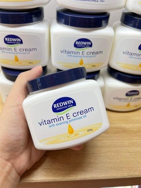 Kem dưỡng trắng da Redwin Vitamin E Cream with evening primrose oil