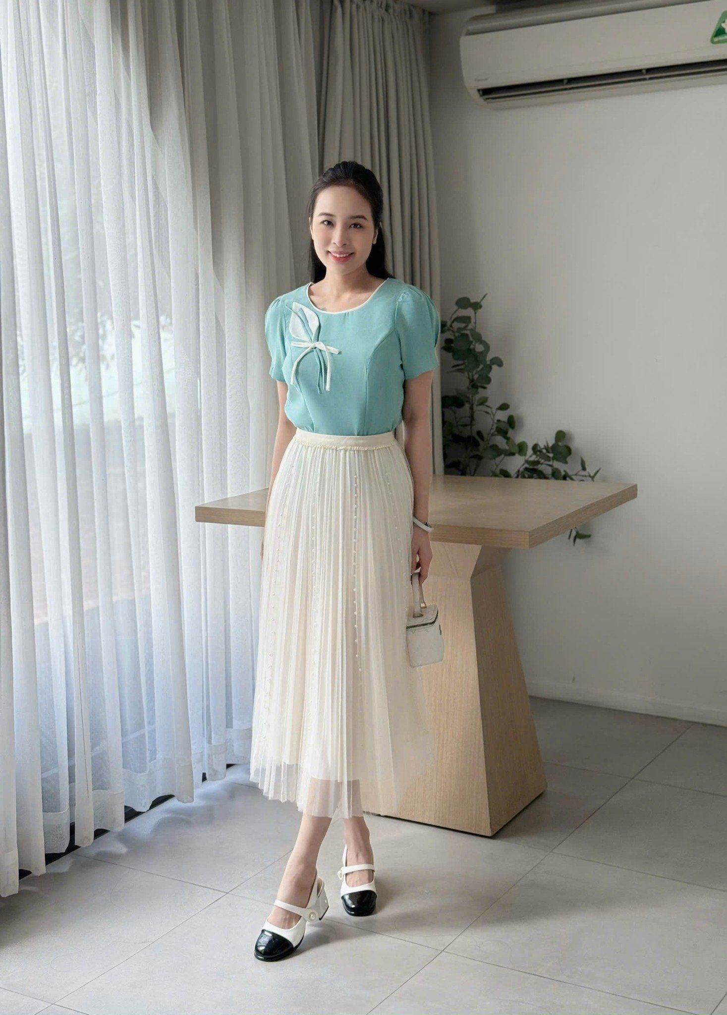 Áo kiểu công sở cổ vuông tay ngắn thời trang Eden – ASM261