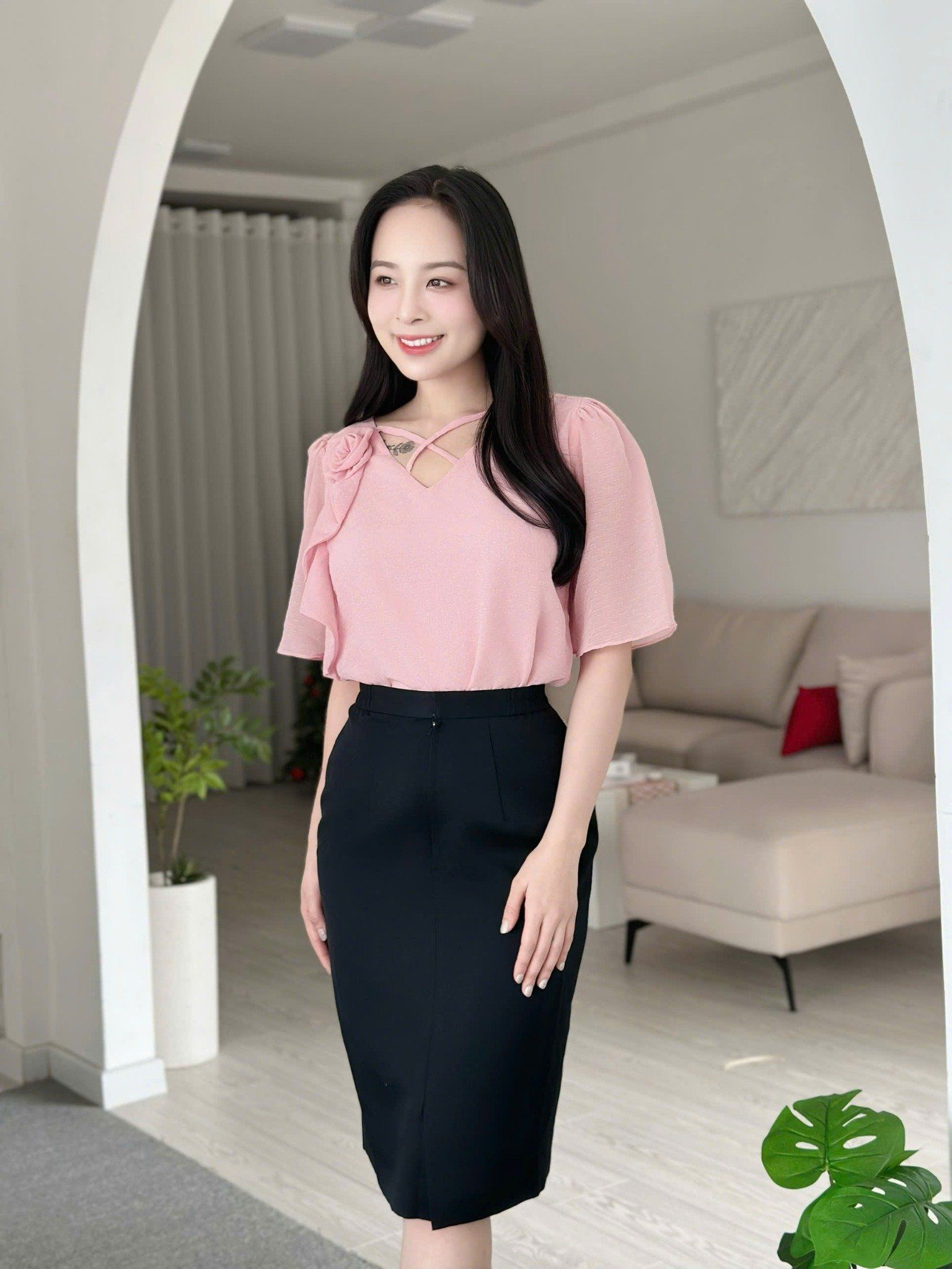 Áo kiểu công sở cổ tim bông hồng bèo thời trang Eden - ASM258