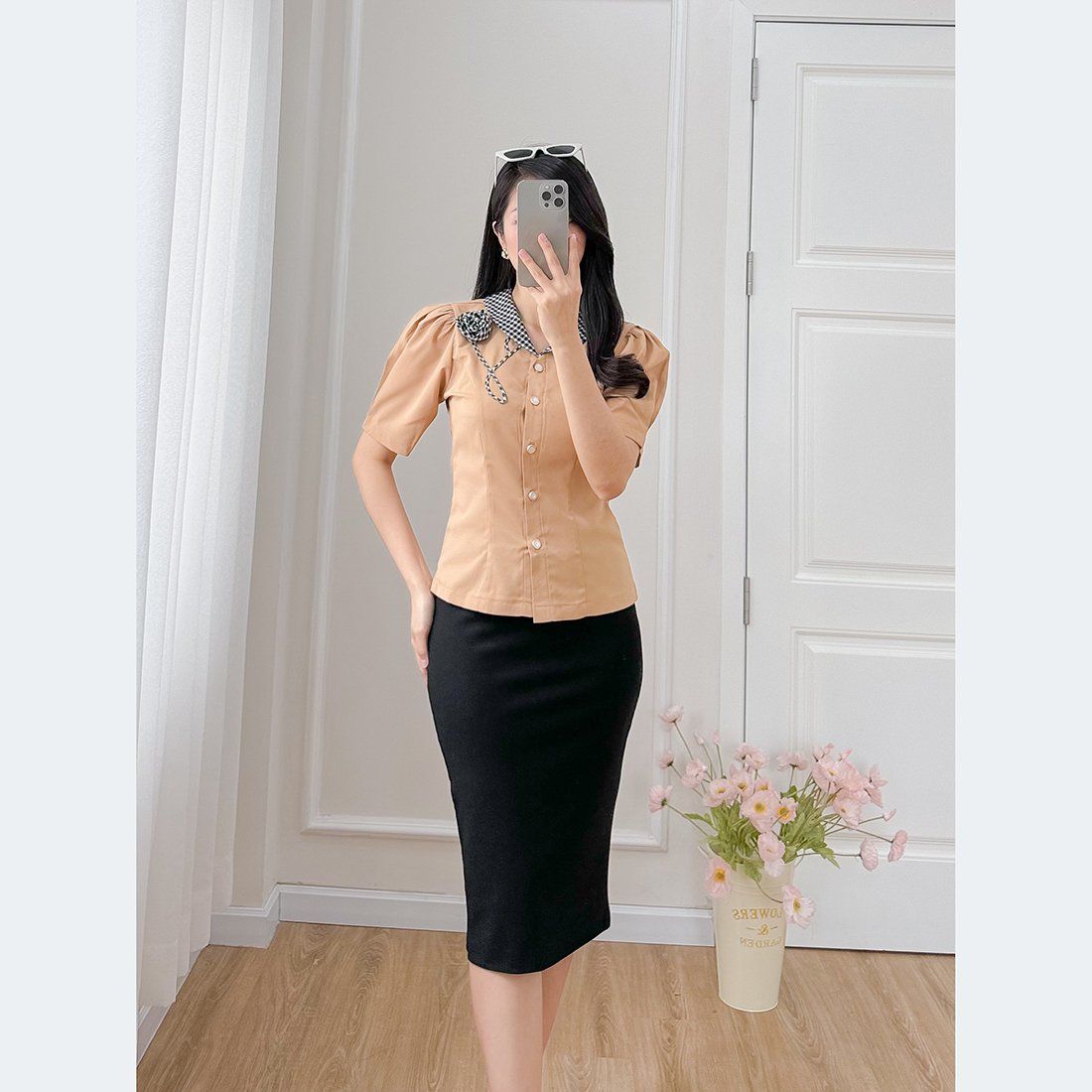 Áo kiểu công sở tay ngắn cổ v phối màu - ASM240