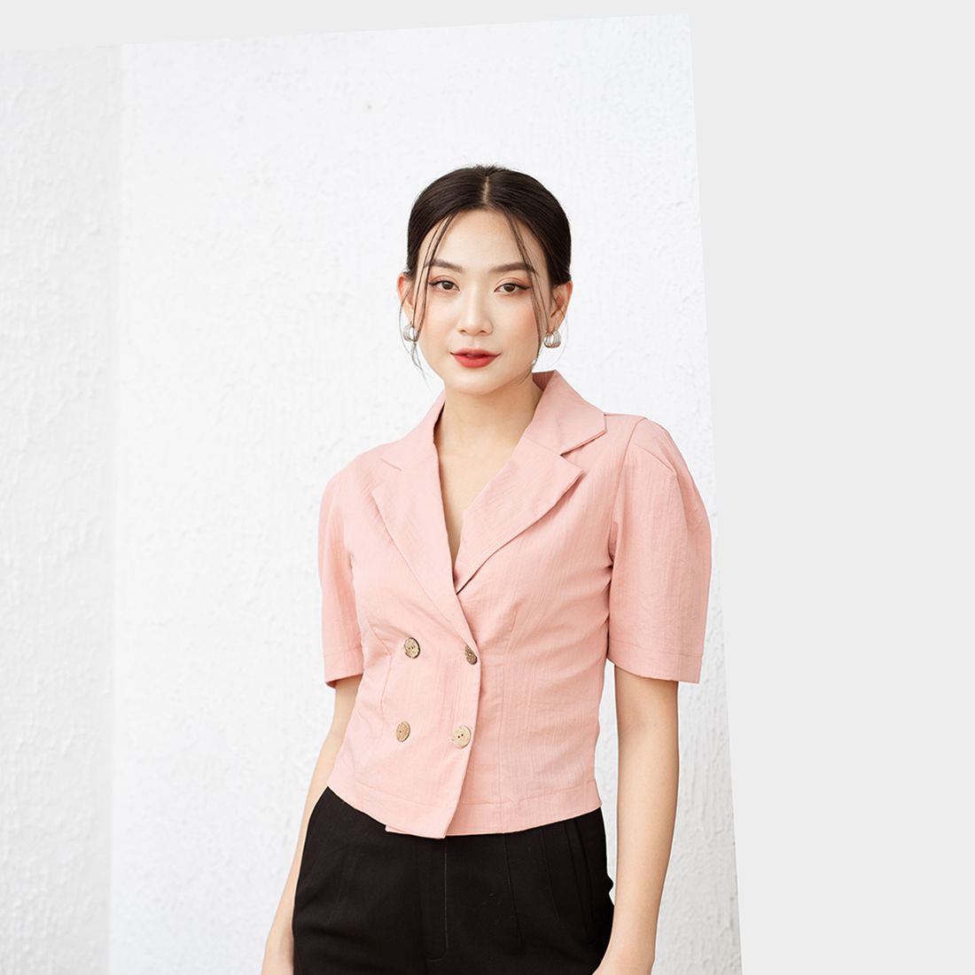 Áo cổ vest 2 ly đen