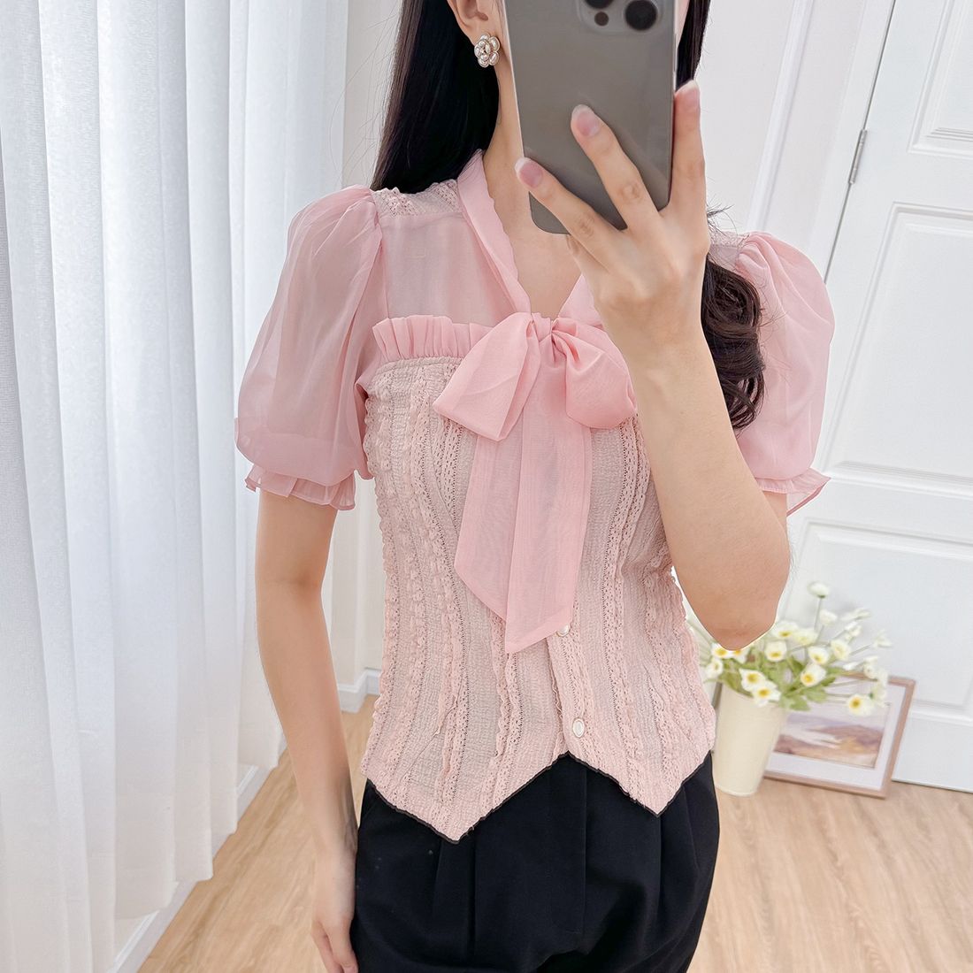 Áo kiểu nữ dáng ngắn cổ nơ phối voan thời trang Eden - ASM245