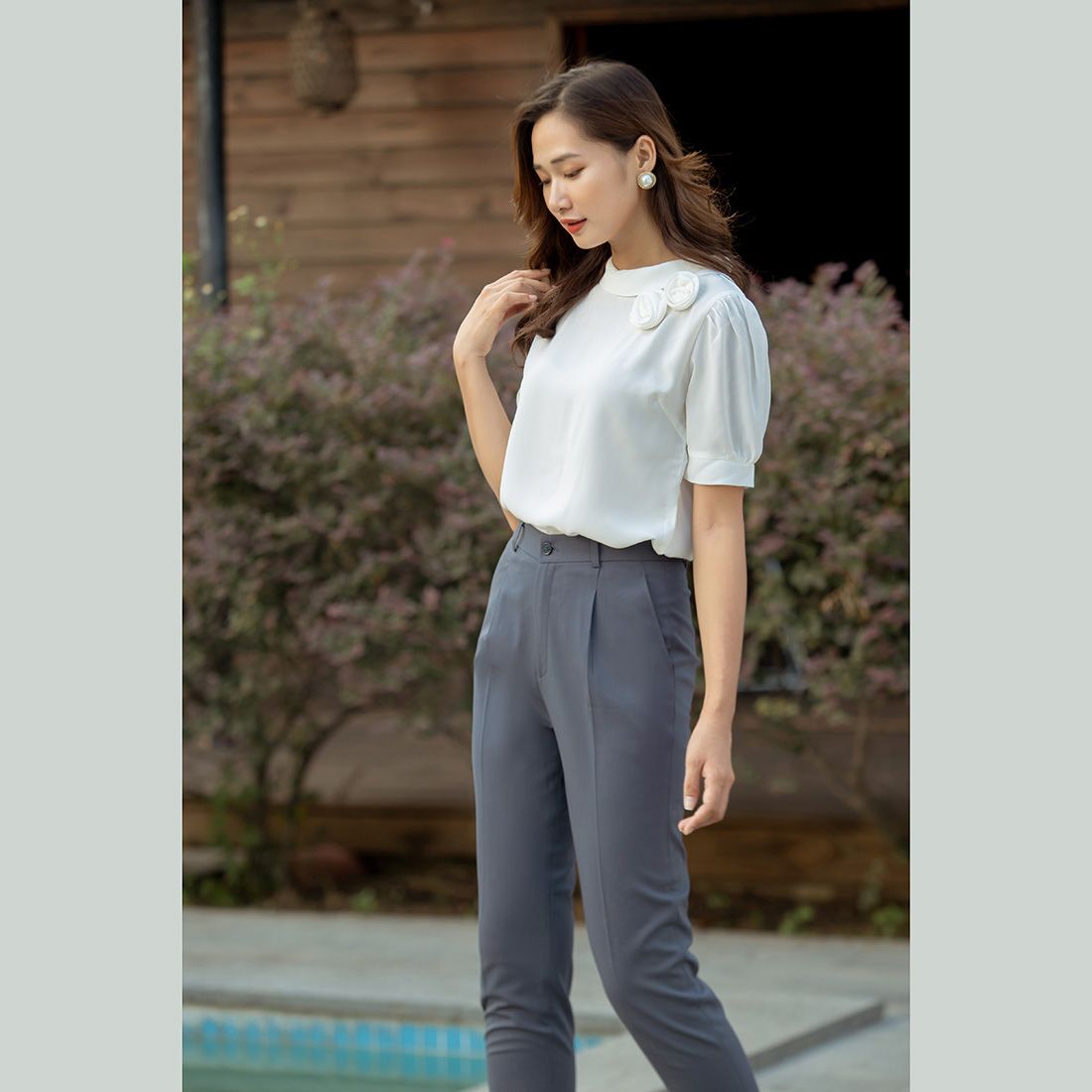 Áo kiểu nữ công sở cổ lọ phối nơ tay ngắn thời trang Eden - ASM156