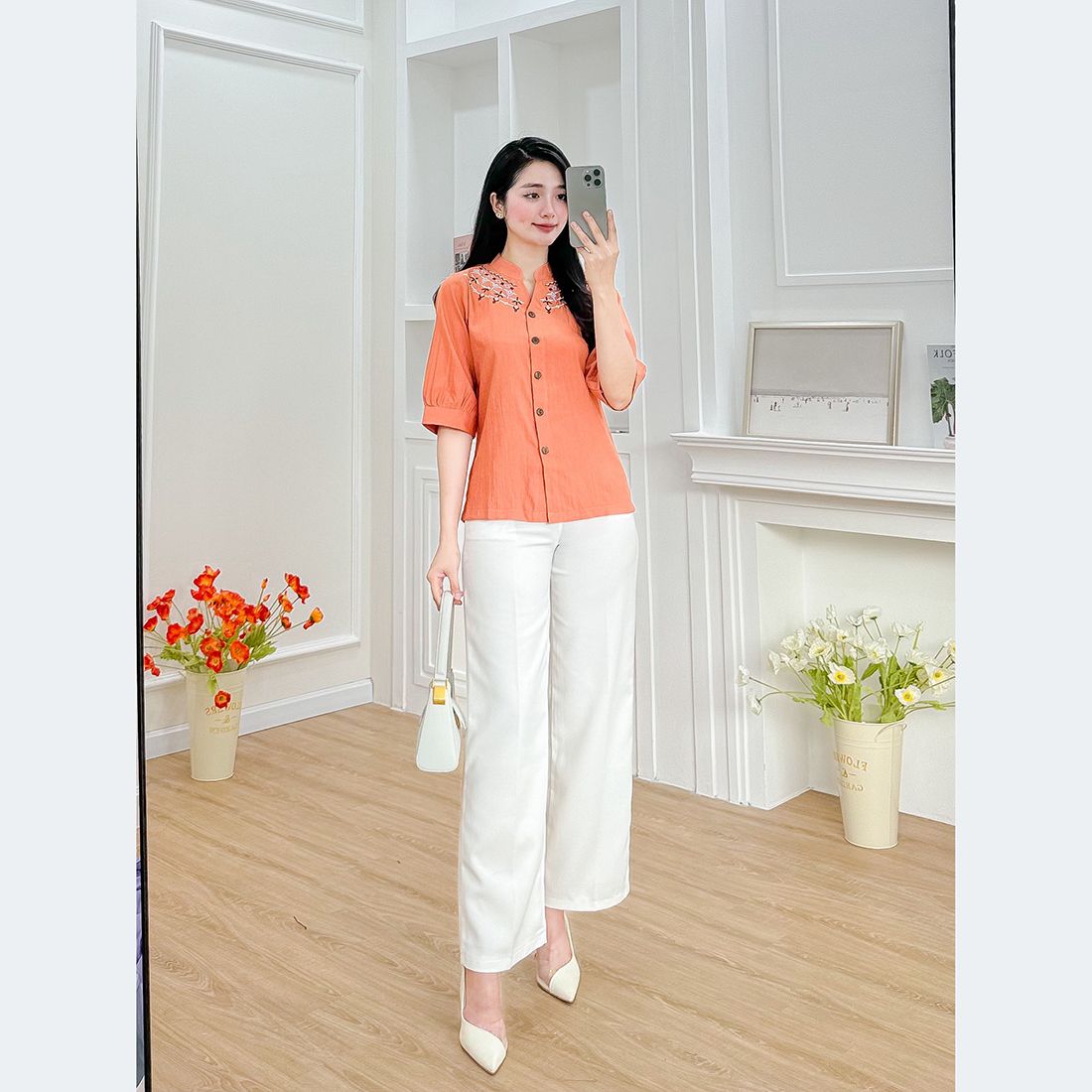 Áo kiểu nữ dáng suông cổ trụ tay lỡ thêu hoa - ASM237