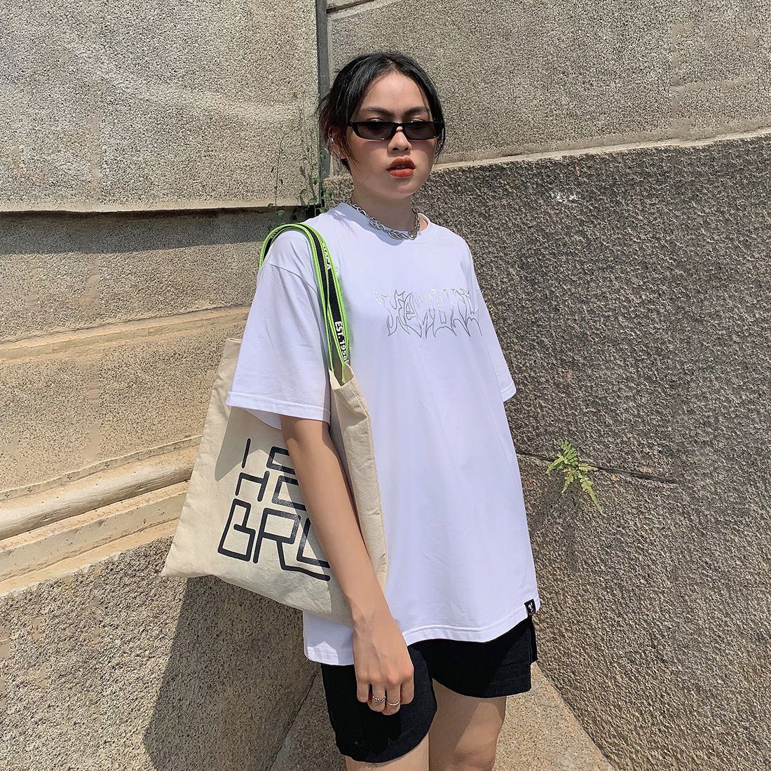 Áo thun form rộng unisex local brand Heybro by Eden - HB002