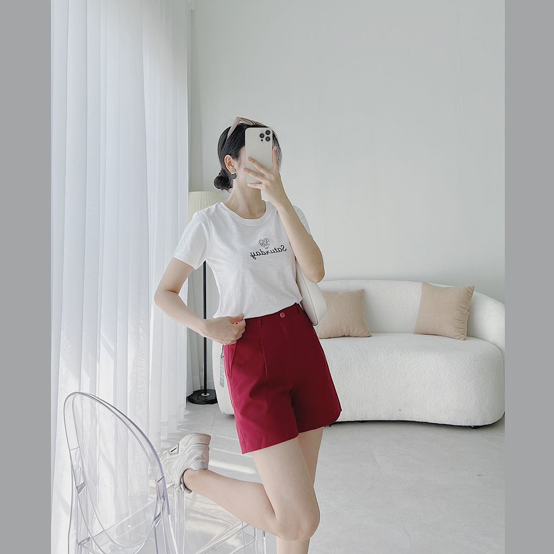 Áo thun nữ tay ngắn cổ tròn thời trang Eden thêu hình - AT093