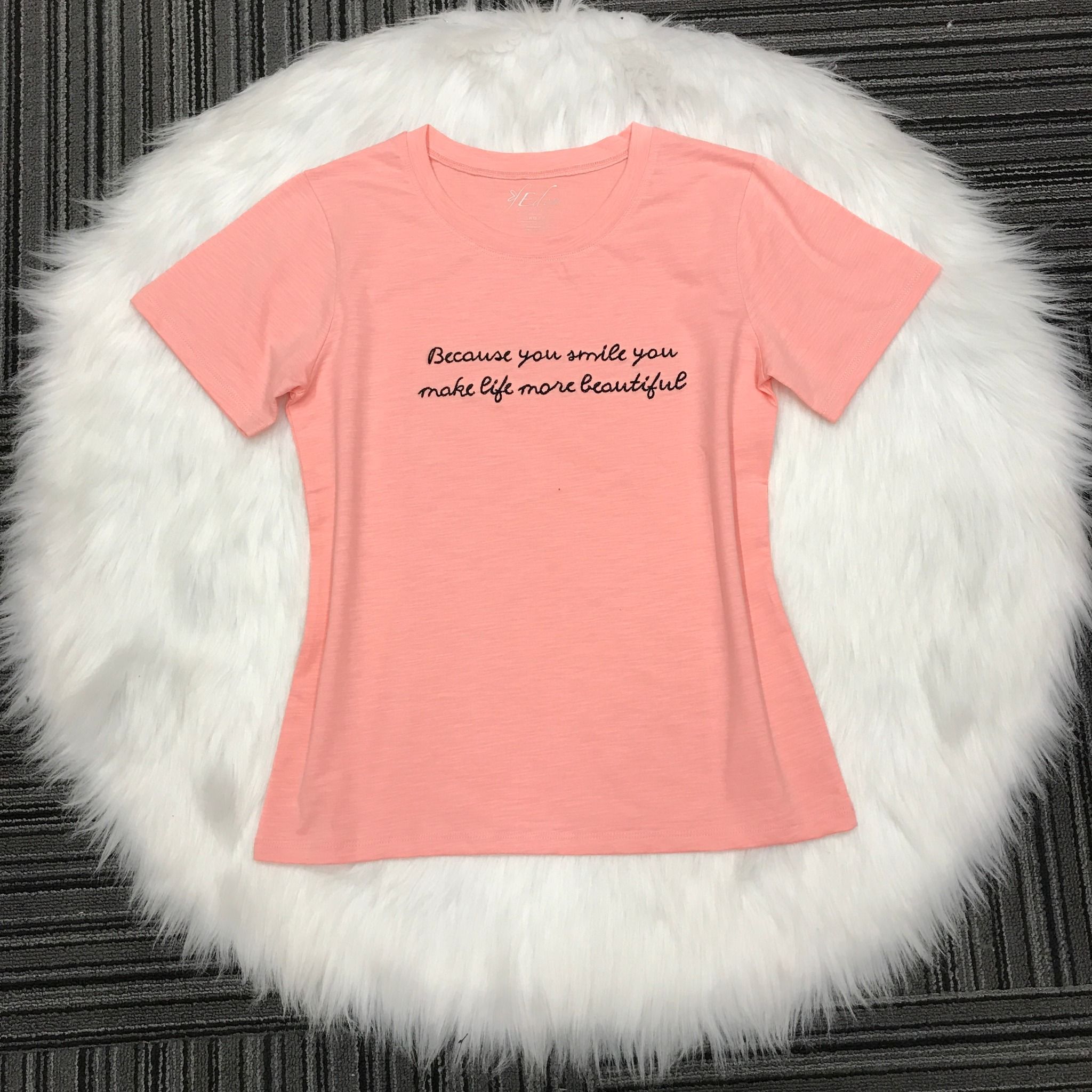 Áo thun nữ tay ngắn cổ tròn thời trang Eden thêu chữ - AT102