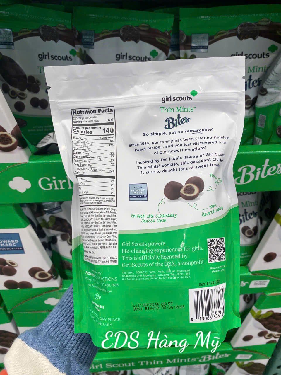 Bánh chocolate đen nhân bạc hà Girl Scout Thin Mints Bites