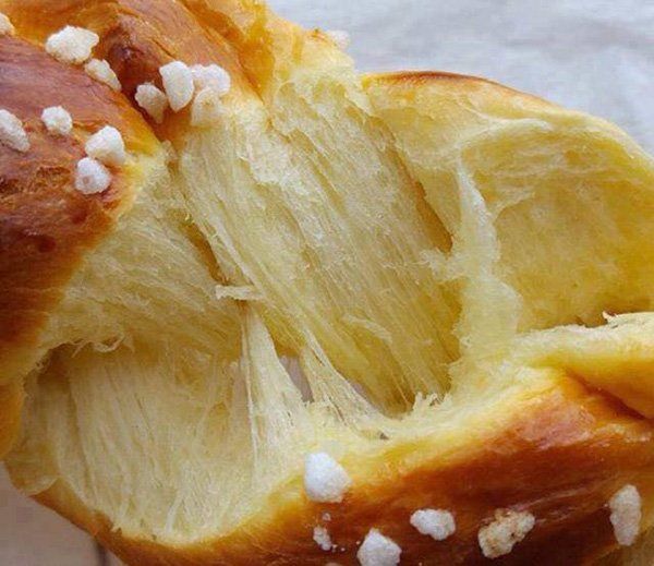 Bánh mì hoa cúc Harrys Brioche Tressée của Pháp