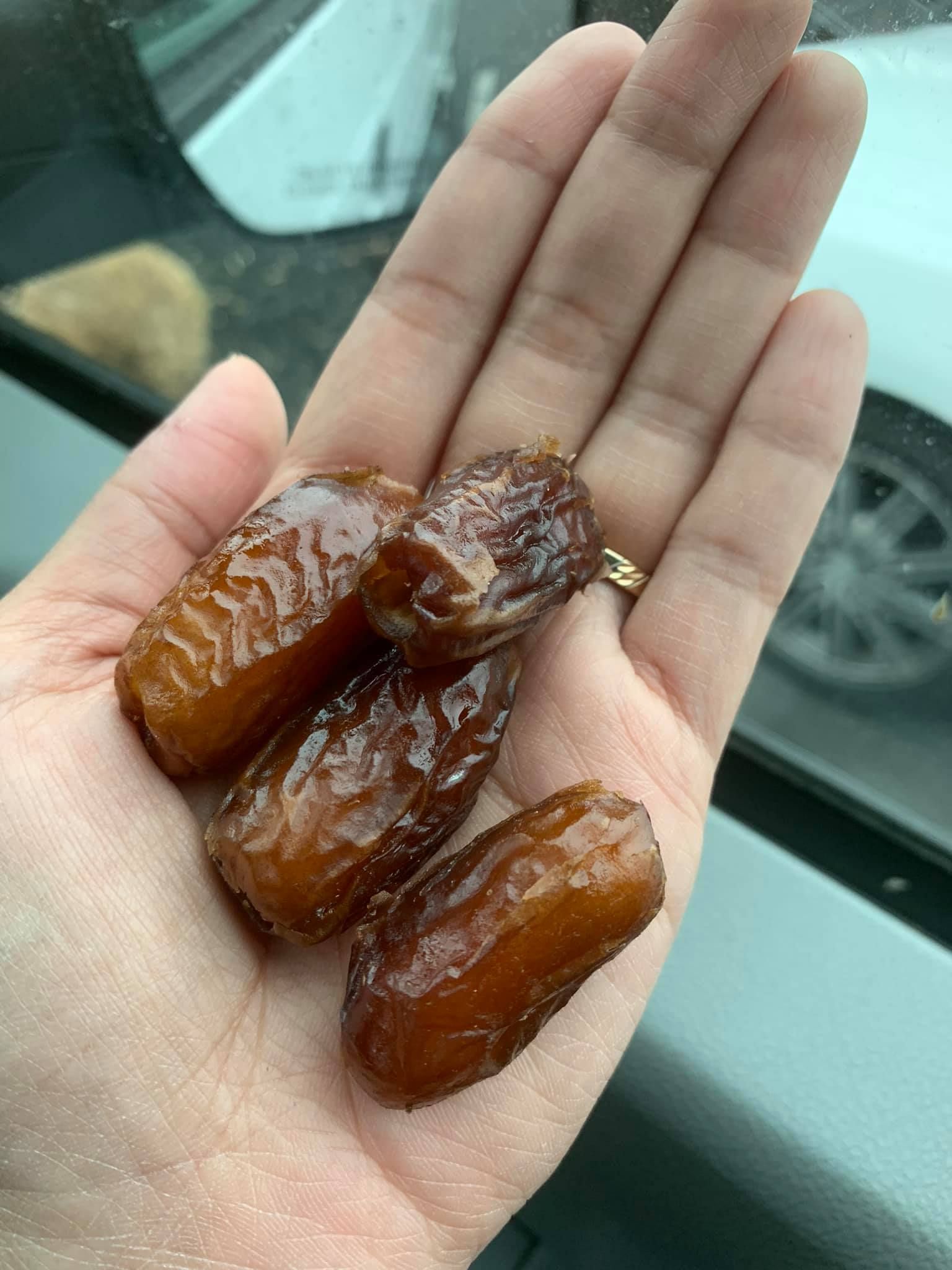 Chà là sấy dẻo Dates Organic Deglet Noor