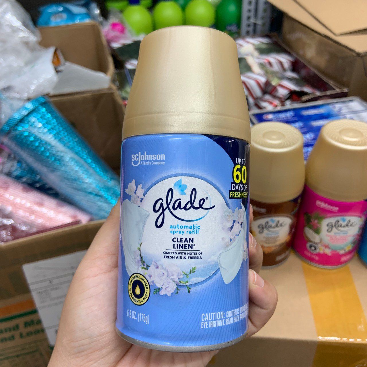 Chai xịt thơm phòng thay thế cho máy xịt tự động Glade