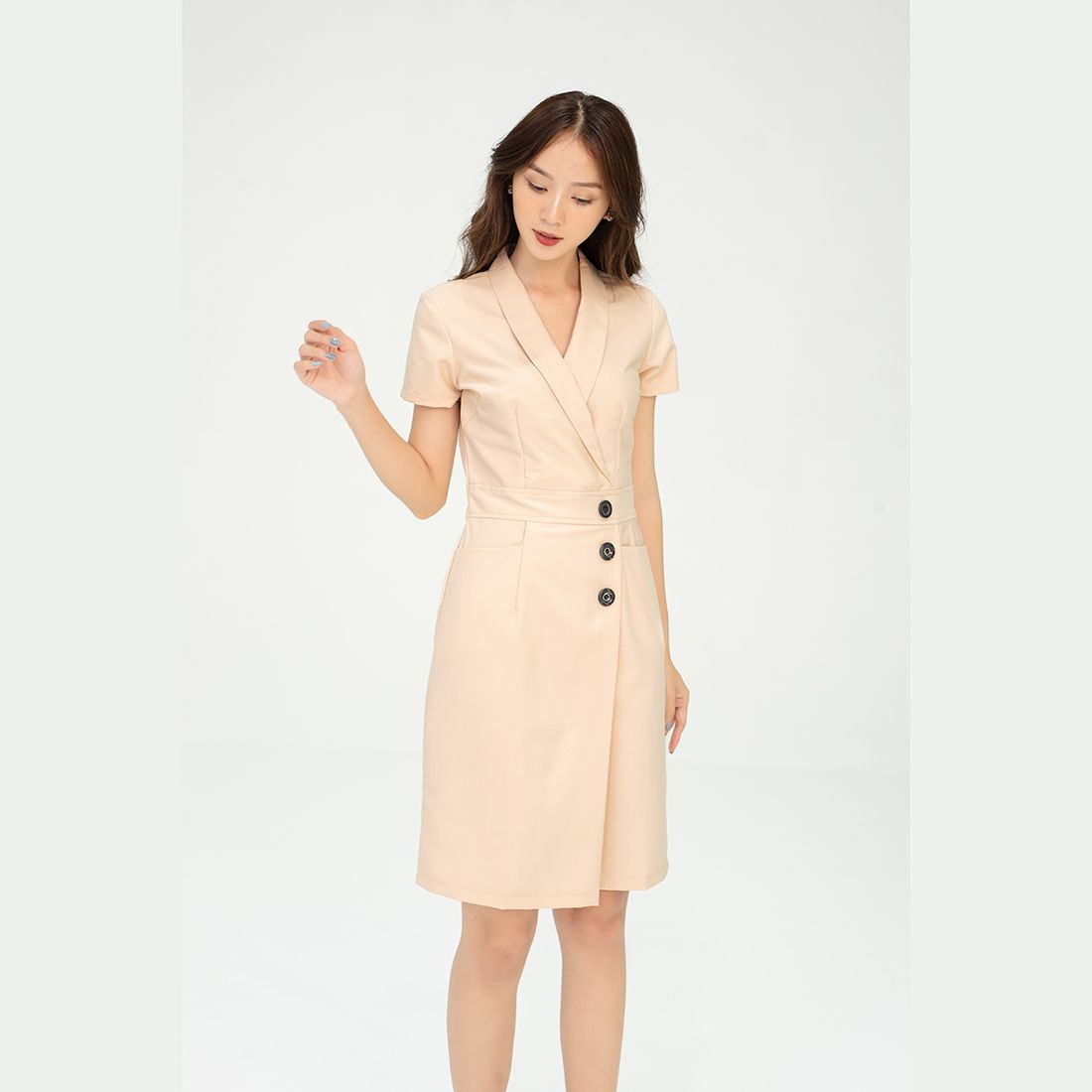 Đầm công sở thời trang Eden cổ vest tay ngắn - D323