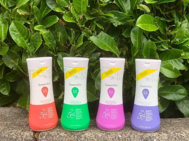 Dung dịch vệ sinh phụ nữ Summer's Eve Cleansing Wash