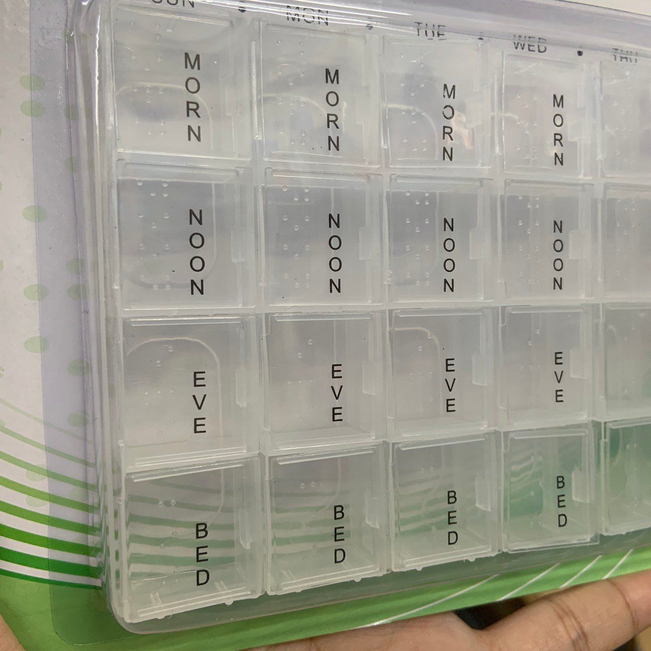 Hộp đựng chia thuốc 7 ngày trong tuần Smart Value 7 Day Pill Box
