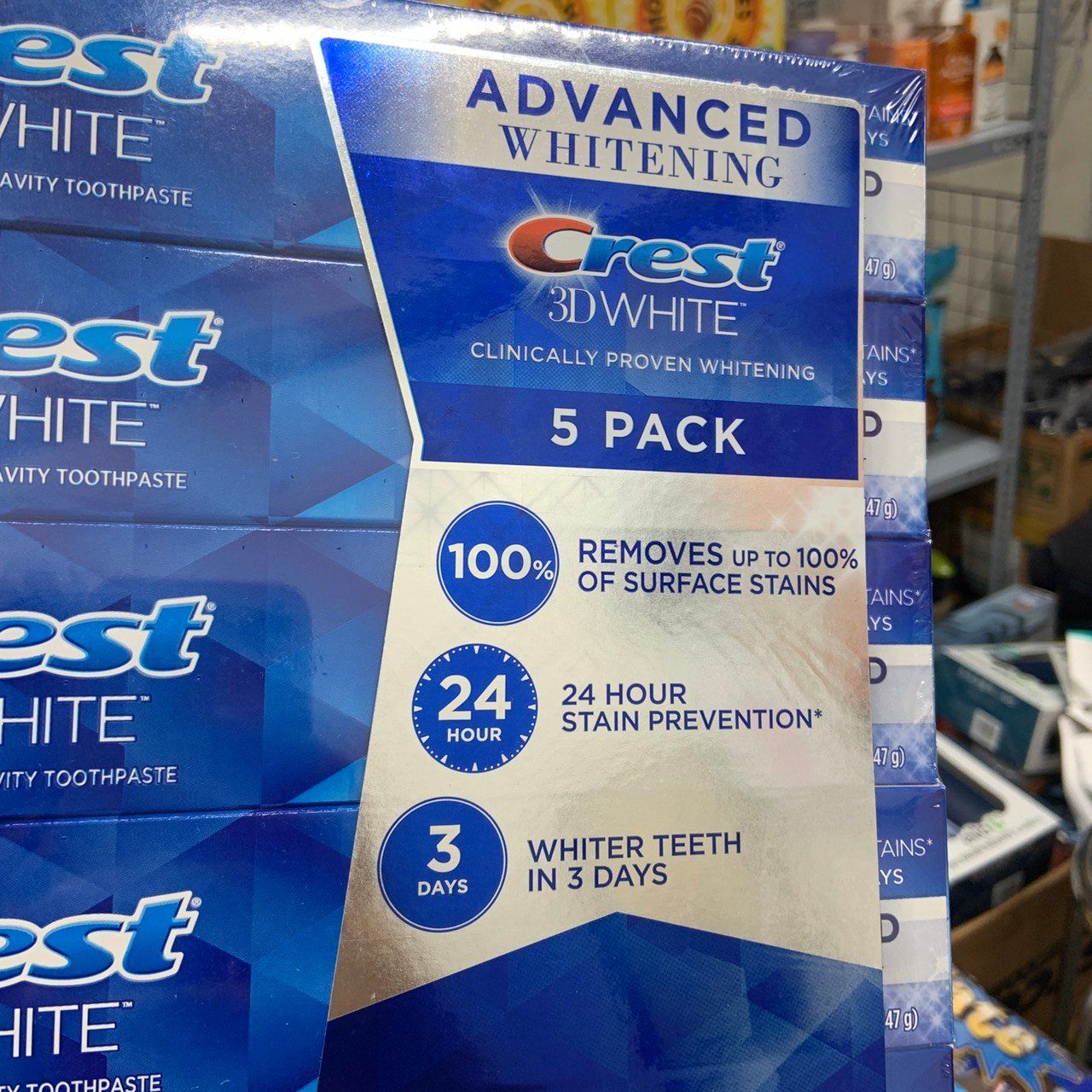 Kem đánh răng Crest 3D White Advanced Whitening