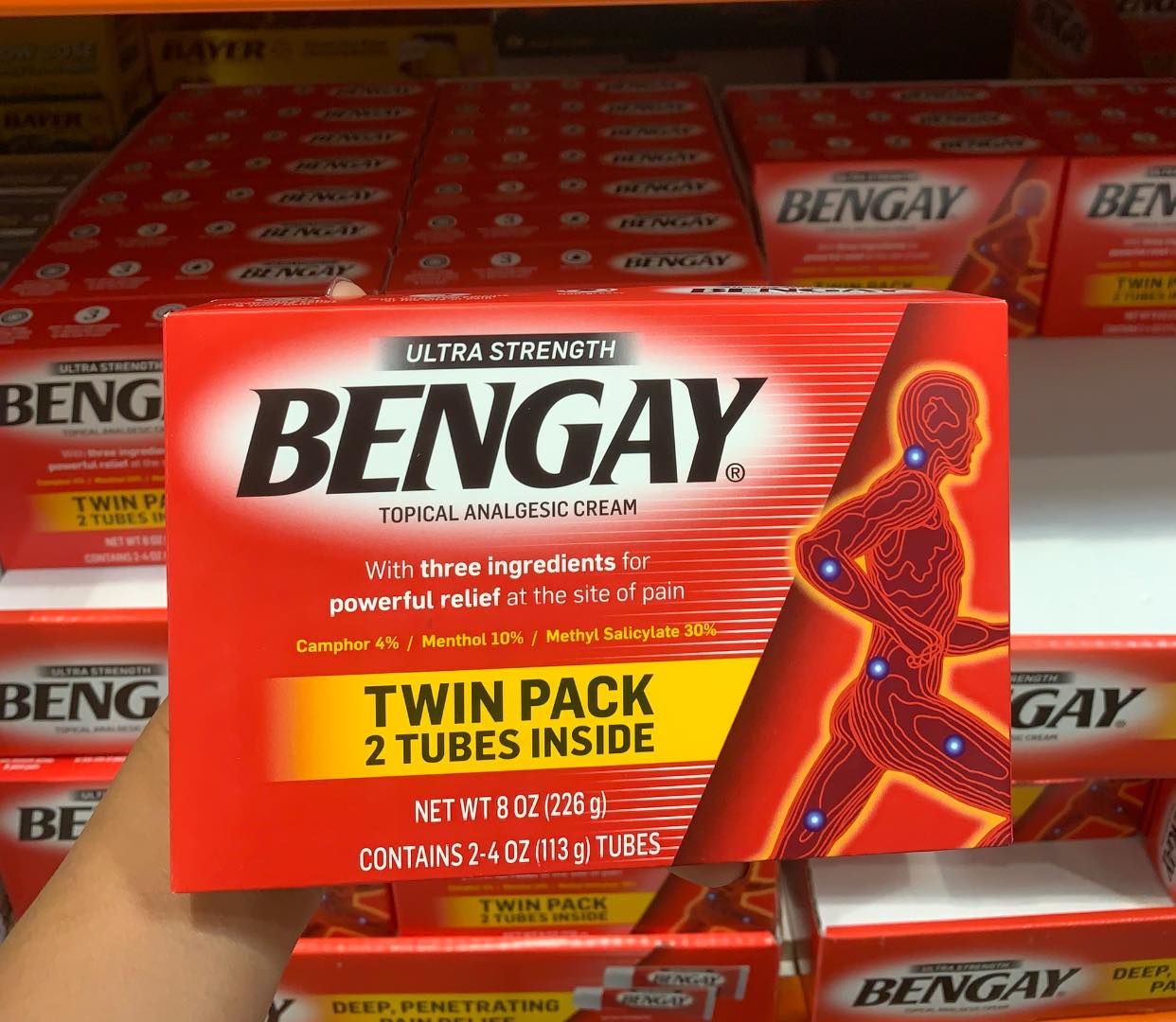 Kem xoa bóp giảm đau Bengay Ultra Strength