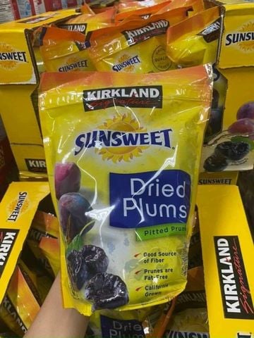  Mận sấy Kirkland Signature Sunsweet Plums - Bịch 1,59kg 
